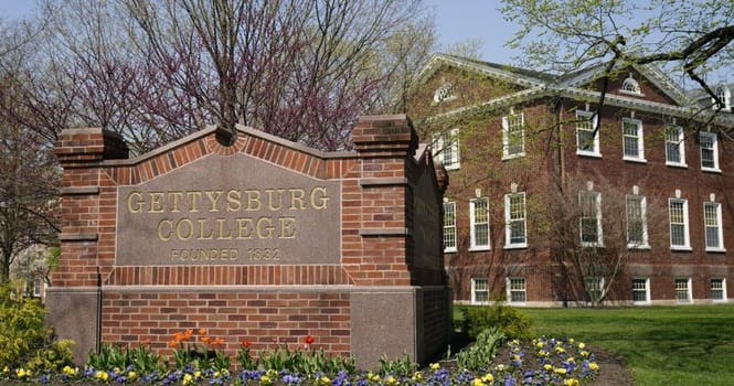 Gettysburg College Student | Pennsylvania College Swim Team Dismisses Two Members After Racial Slur Incident