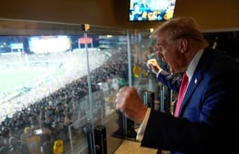 Trump Shocks Fans at Jets vs. Steelers NFL Showdown