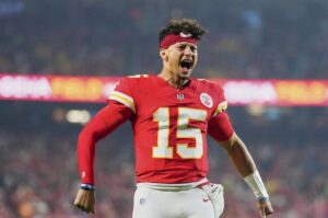 Mahomes Injured, But Chiefs Win OT Thriller vs. Bucs!